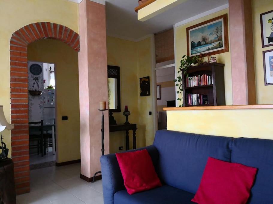 Appartamento Chic Vista Lago - Casa Janis Verbania Exterior photo